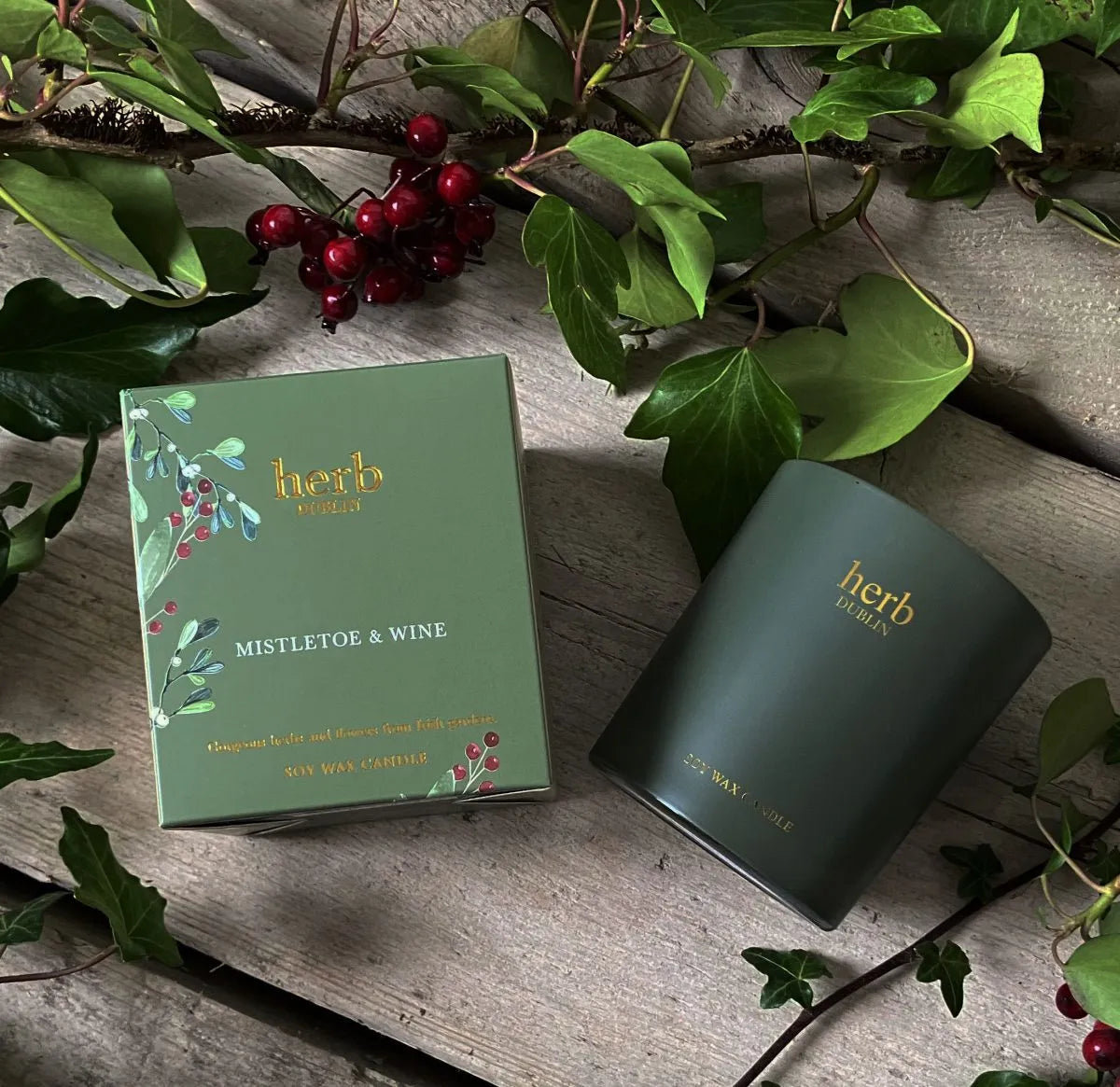 Fabulous Gifts Irish Botanicals Herb Mistletoe & Wine Candle by Weirs of Baggot Street