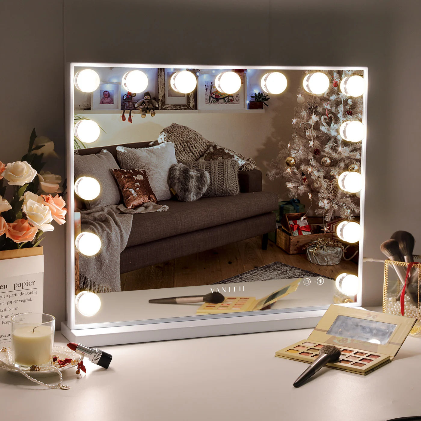 Fabulous Gifts Hollywood Vanity Mirror with Bluetooth XXL - 15 Dimmable LED Bulbs by Weirs of Baggot Street