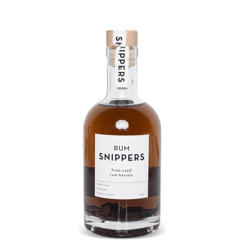 Fabulous Gifts ¦ Snippers - Rum 350ml at Weirs of Baggot St