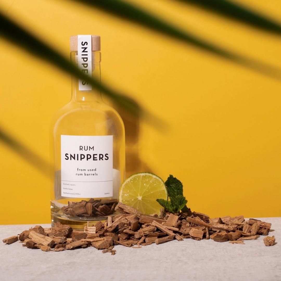 Fabulous Gifts | Snippers - Rum 350ml at Weirs of Baggot Street