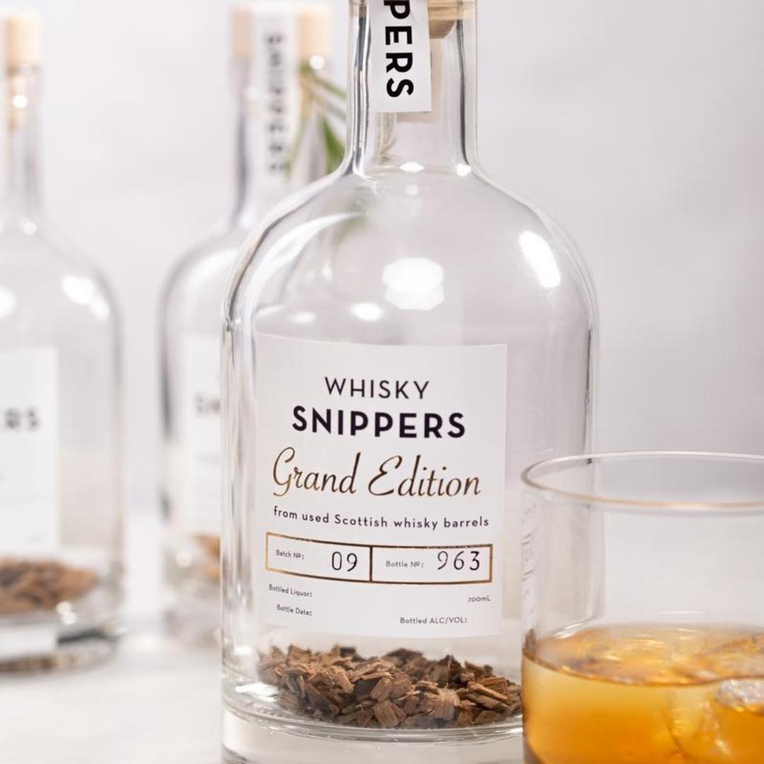 Snippers - Whisky Grand 700ml Faulous Gifts by Weirs of Baggot Street